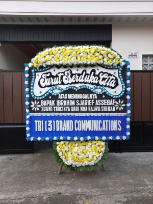 Papan Bunga Duka di Koto Pulai